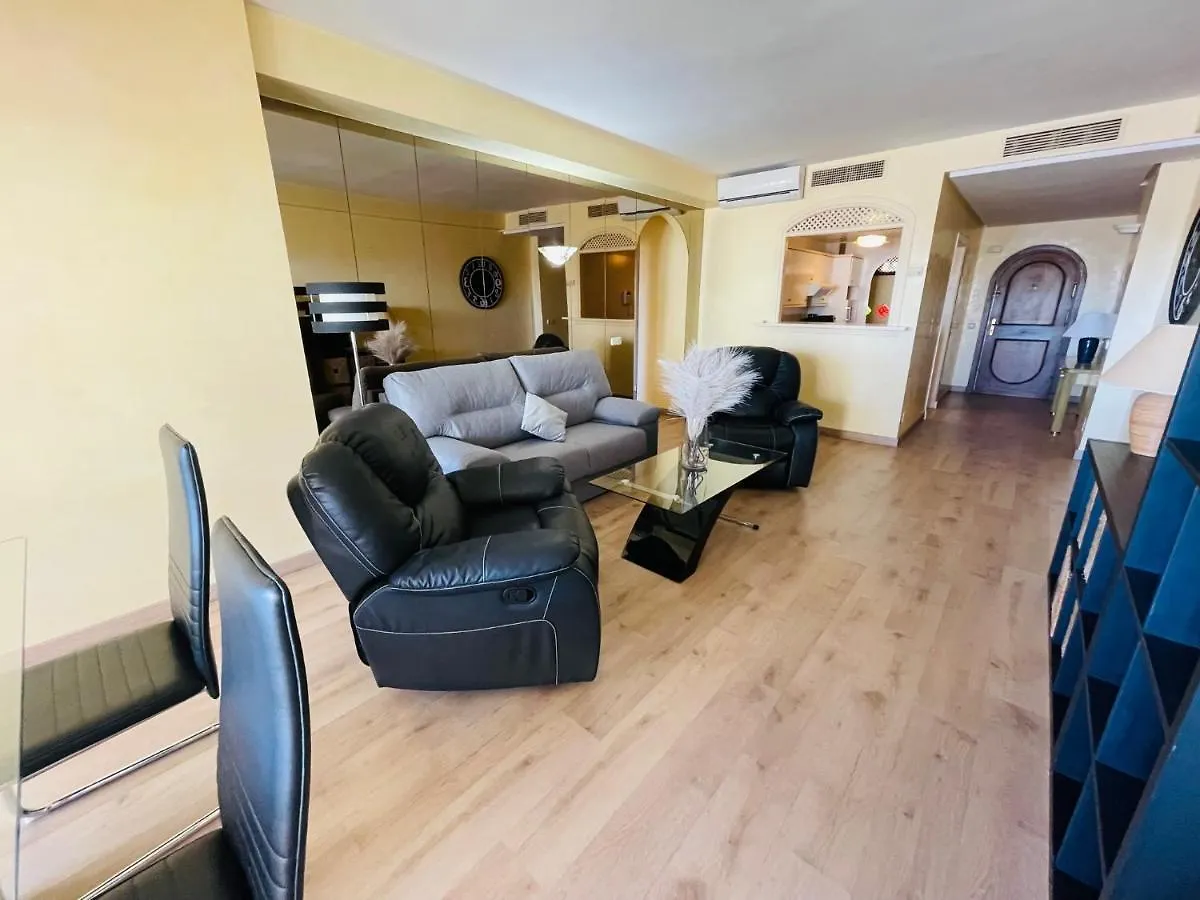 G&G Isla Poniente Puerto Marina Apartment Benalmadena 0*,  Spain