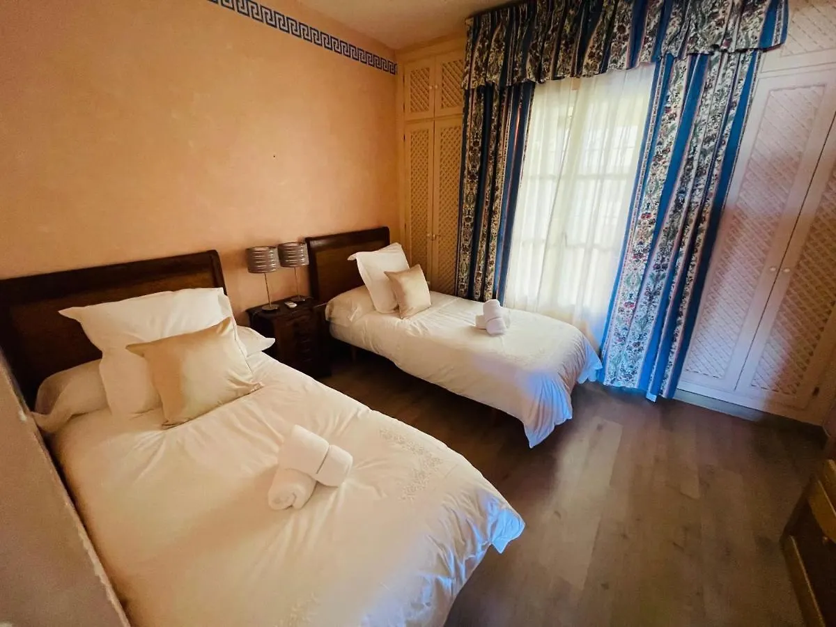 G&G Isla Poniente Puerto Marina Apartment Benalmadena